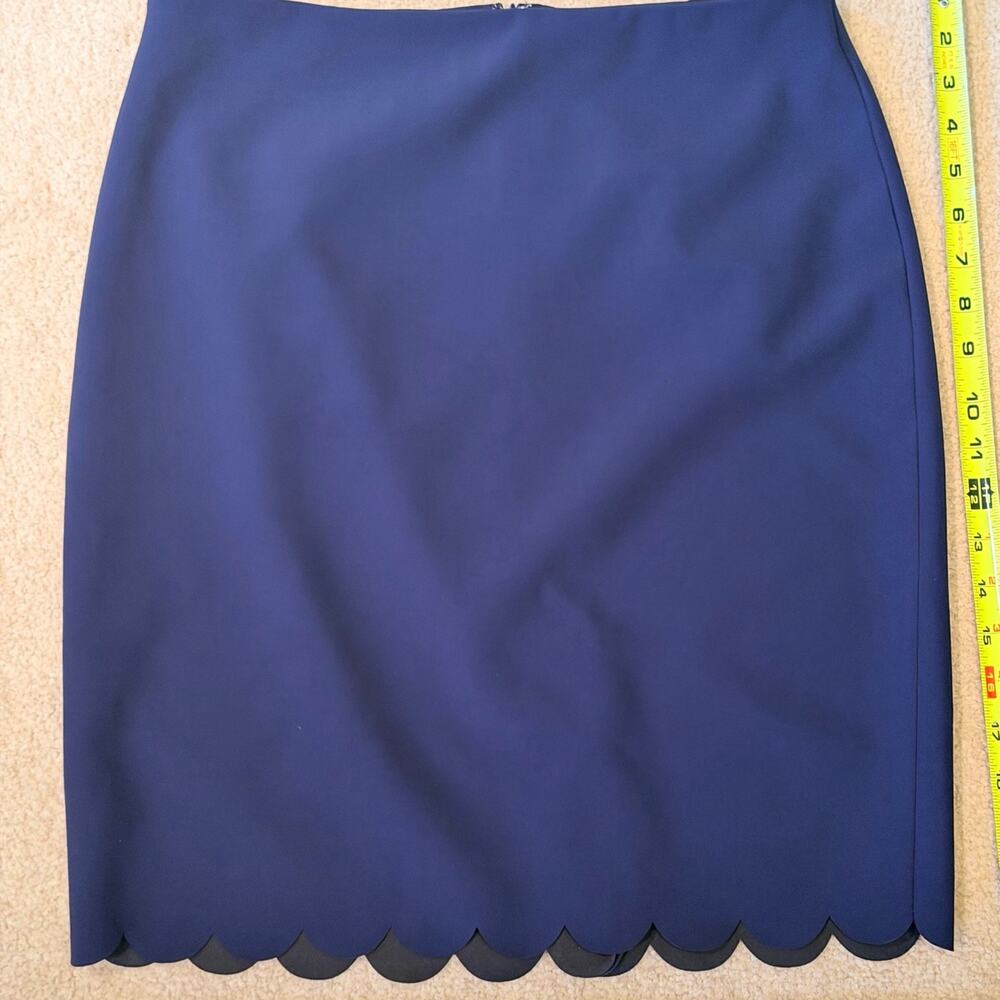 Banana Republic Navy Blue Scallop Pencil Skirt Size 6 Work Career Classic NWT